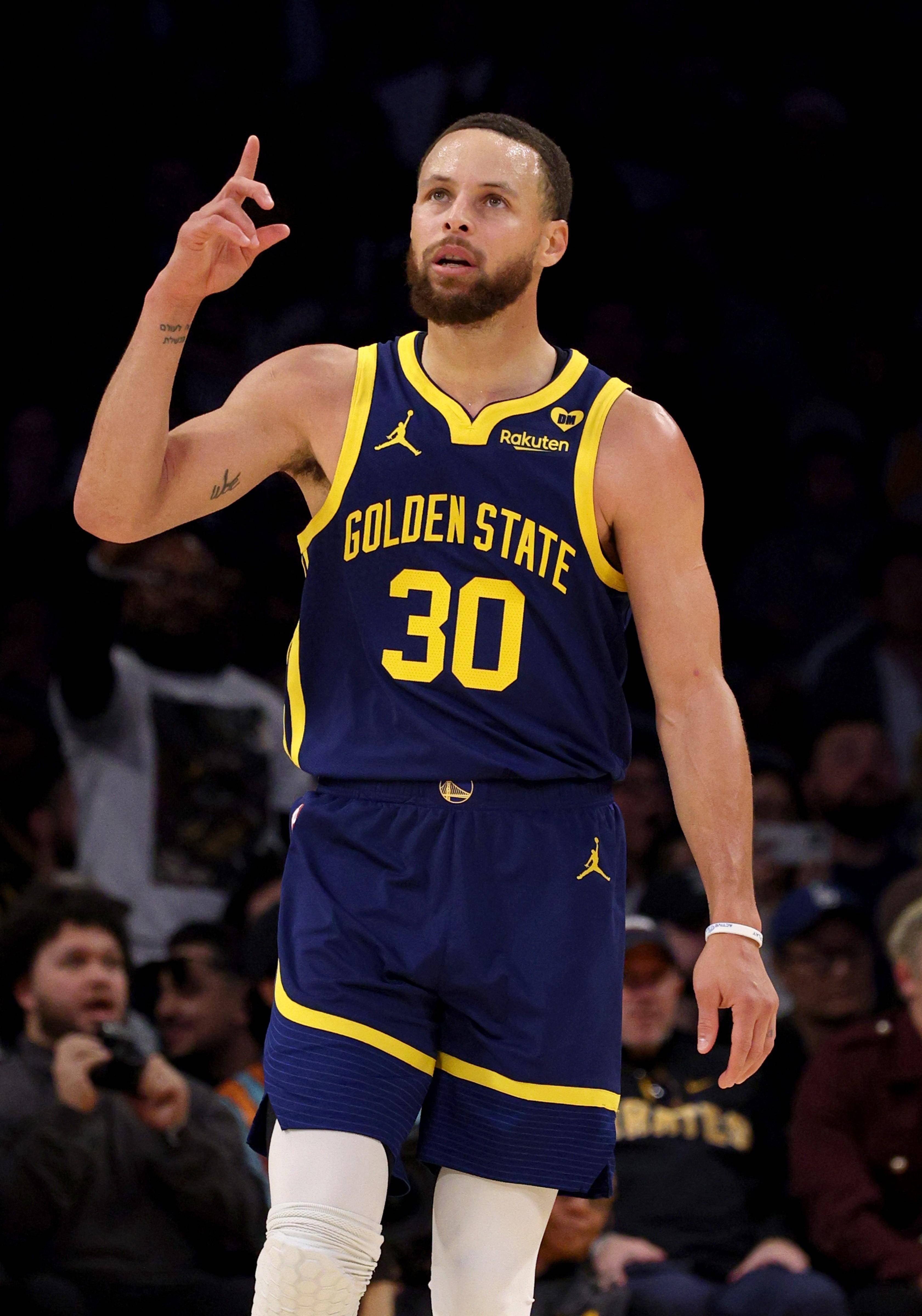 考曾外租至 考曾外租至