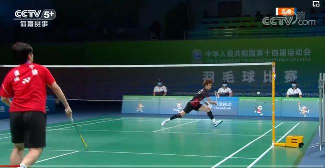 强调团队合 强调团队合